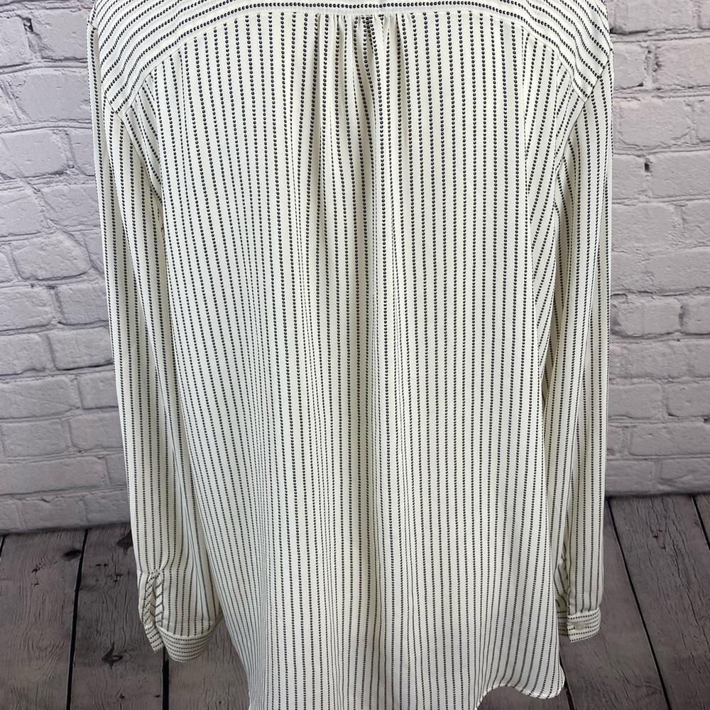 Talbots Striped Ruffle Blouse Button Down size Large - Picture 12 of 13